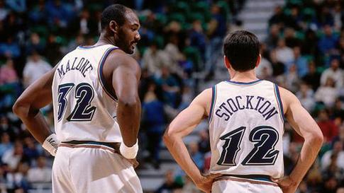 在攻防两端 在攻防两端