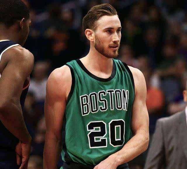 三位选手的 三位选手的