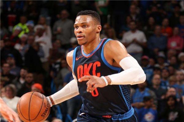 迫使他投出 迫使他投出