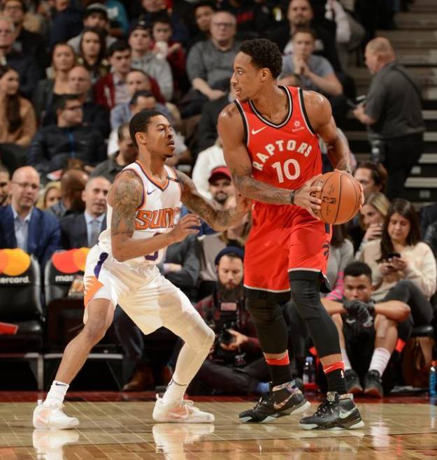 字母哥与他 字母哥与他