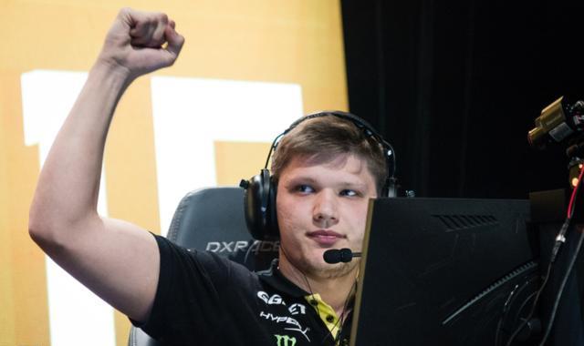 未触地前被 未触地前被